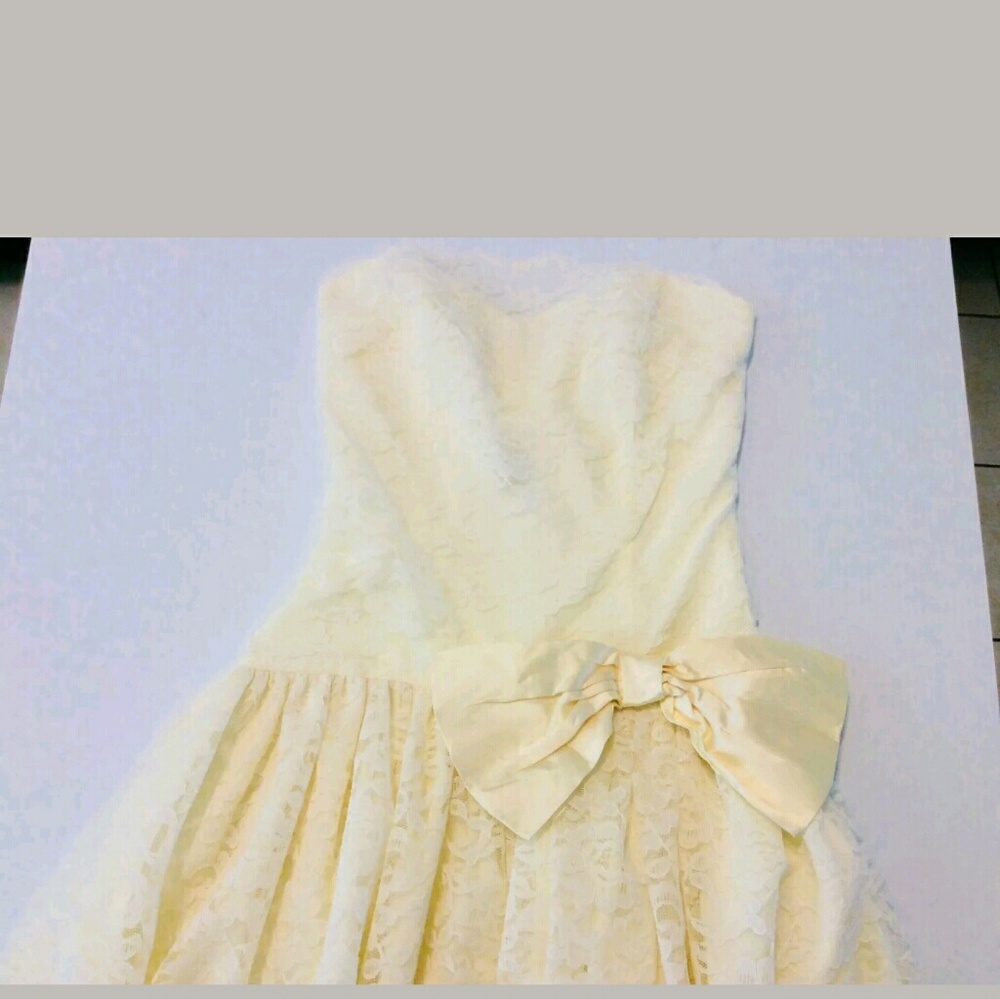 Vintage Midnight Glo Straples Dress 80s beige lace